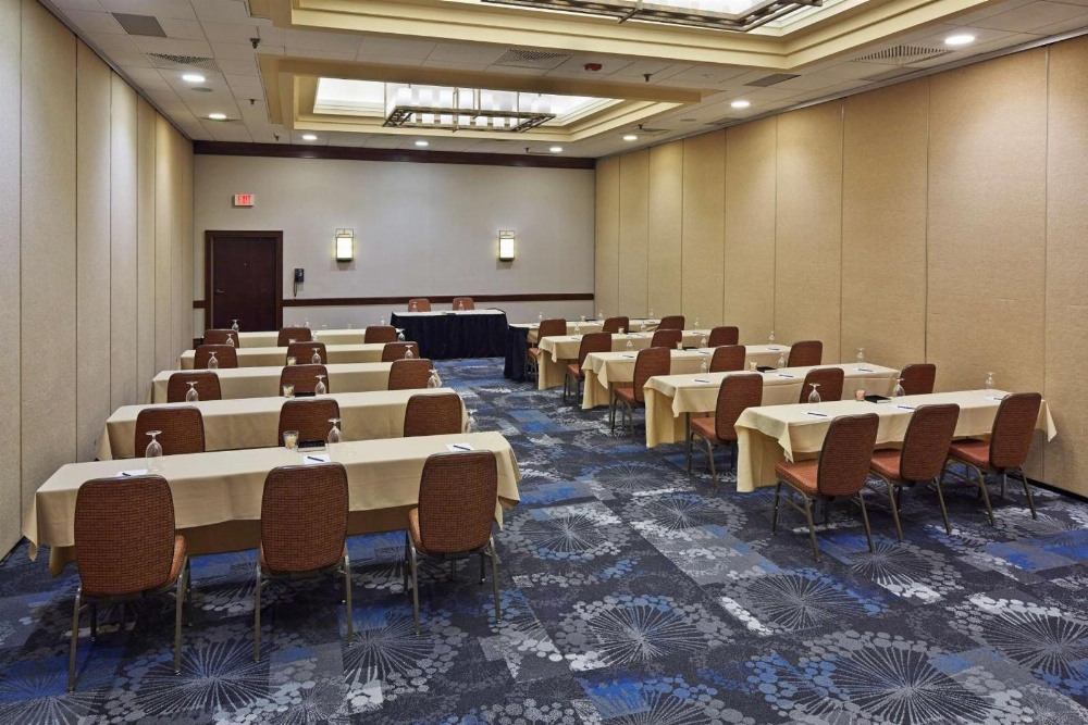 Hilton Raleigh North Hills Main image